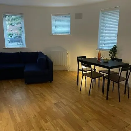 Excellently Located Modern 2 Bed In The Heart Of The Liberties In Apartment