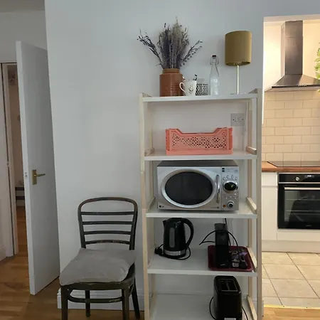 Excellently Located Modern 2 Bed In The Heart Of The Liberties In